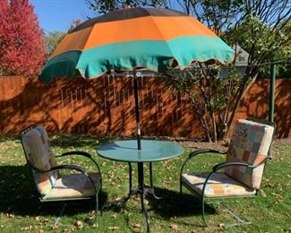 REDUCED! $150.00 NOW, WAS $200.00................UNIQUE Retro Vintage Antique Metal Patio Table, 2 Chairs and Umbrella very good condition for age (P031)