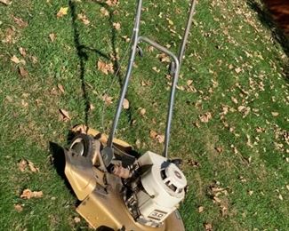 CLEARANCE !  $3.00 NOW, WAS $10.00............Imperial Lawnmower, needs work (P034)