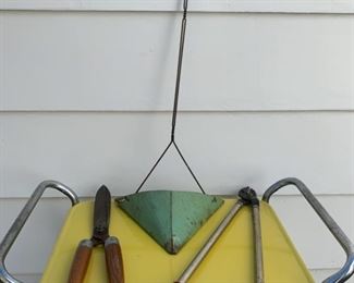 CLEARANCE !  $4.00 NOW, WAS $14.00...............Antique dust pan & yard tools (P020)
