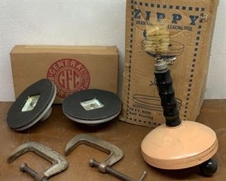 CLEARANCE!!!   $4.00 NOW, WAS $12.00.............Clamps, Zippy and more (P653)