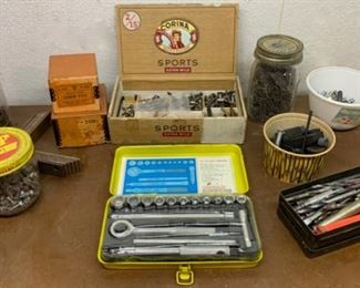 CLEARANCE!!!  $4.00 NOW, WAS $12.00............Hardware and Tools (P641)