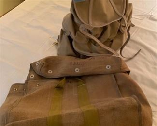 CLEARANCE!!!  $15.00 NOW, WAS $50.00...............Vintage Backpack and Bag, military? (P858)
