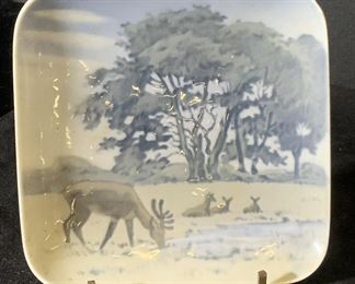 ROYAL COPENHAGEN Vintage Porcelain Trinket Dish