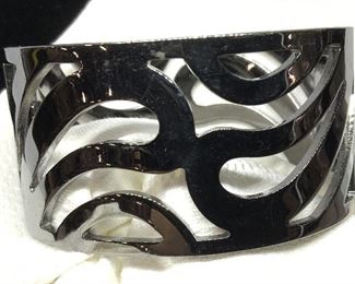 Pierced Fashion Jewelry Cuff Bracelet