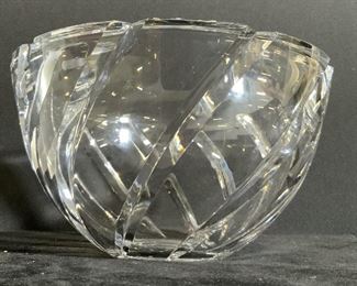 SASAKI Signed Clear Cut Crystal Tabletop Bowl