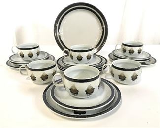 Set 19 HEATHERSTONE BLOCK VISTA ALEGRE Dish Set