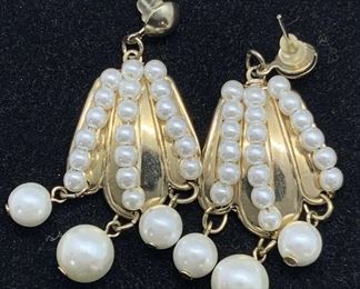 Pearlescent Dangle Drop Pierced Earrings, Jewelry