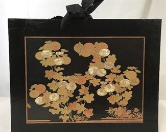 Japanese Floral Motif Redwell Organizer