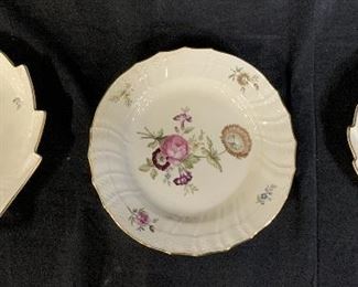 Set Porcelain Dishes