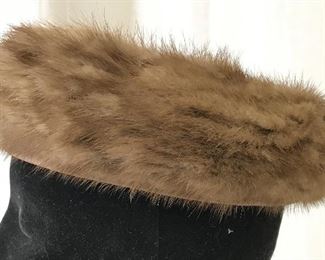 ELIZABETH Women’s Fur Hat