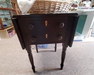 ANTIQUE DROP LEAF SEWING TABLE WITH 2-DRAWERS