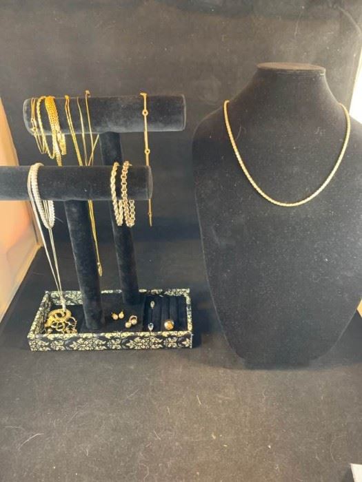 Fine Gold and Silver Collection