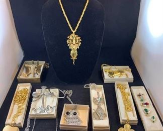 Vintage Oversized Whimsical Jewelry