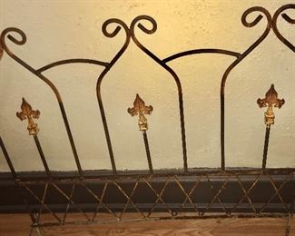 CAST IRON GATE