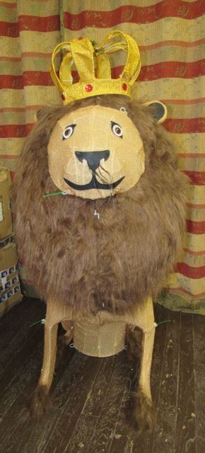 Yard Size Lighted Lion King