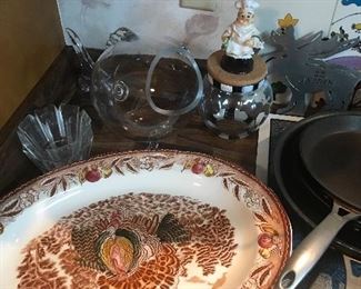 Occupied Japan large Turkey platter early 1950s