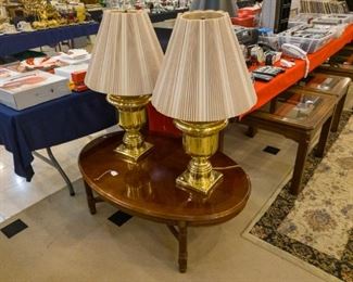 Lamps, coffee/end tables, large area rugs