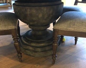 Close up of the pedestal base