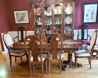 Dining Room Suit - Table with 6' Chairs - 88" x 44" x 30" Includes one 20" leaf - $600