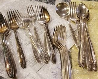 Set of 12 with ALL pieces of WM Rogers AA IS Starlight- reinforced plate - $175