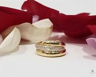 14K Yellow Gold Diamond Band