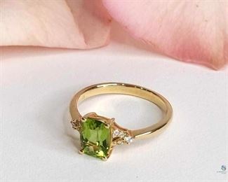 14K Yellow Gold Brilliant Cut Pear Colored Diamond