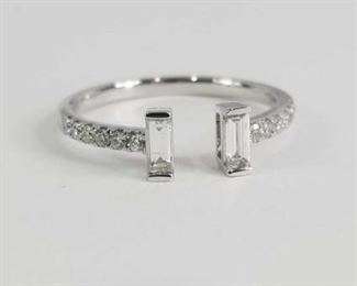 14K White Gold Baguette and Round Cut Diamond Ring