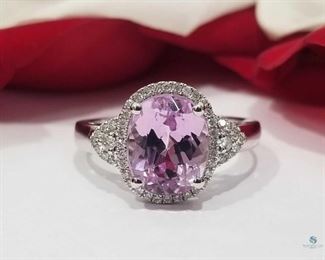 14K White Gold Kunzite and White Diamond Ring
