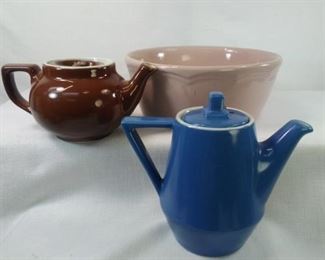 Vintage Hall pottery tea pots and bowl
