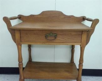 Vintage wash stand with lined drawer