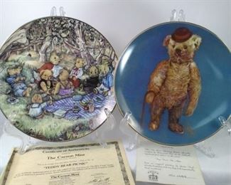 Decor Plates with Teddy Bears