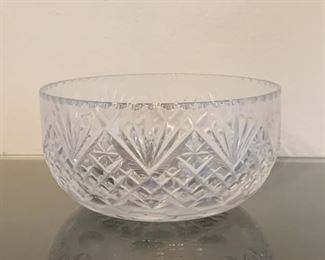 LOT #160 - $45 - Cut Crystal Centerpiece Bowl 