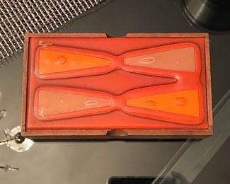 LOT #144A - $75 - Mid Century Higgins Art Glass Orange Mandarin Trinket Box
