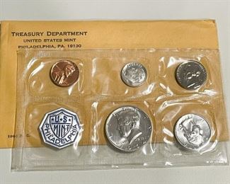 LOT #191 - $15 each - 1964 Uncirculated US Mint Coin Sets (there are 14 sets available, one set does not have envelope) 