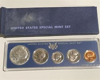 LOT #192 - $8 each - 1966 Uncirculated US Mint Coin Sets (there are 6 sets available)