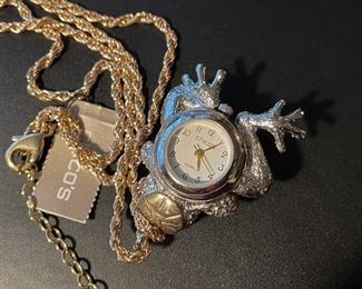 (view of other side, frog pendant watch)