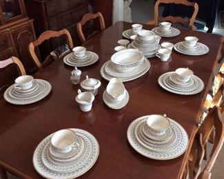 Wonderful vintage china set
