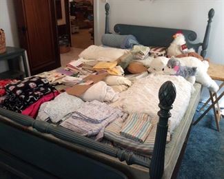 Vintage full size bed