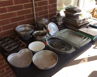 lots of bakeware