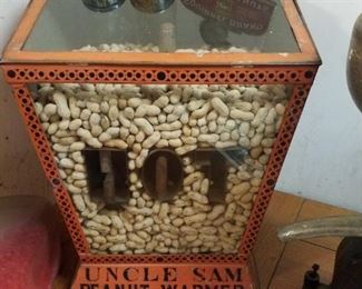 Uncle Sam's peanut warmer