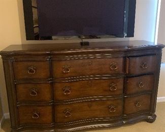 Cabot house dresser