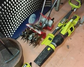 Ryobi Power Tools W/ Battery Pack (Working Condition!)