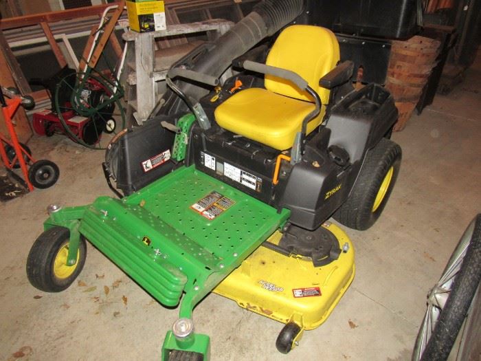 Deere Zero turn
