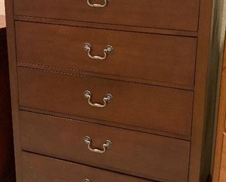 5-Drawer Dresser