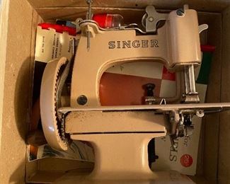 Mini Singer sewing machine