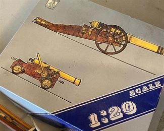 Italian cannon model