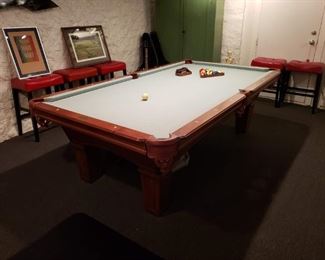 Olmausen pool table