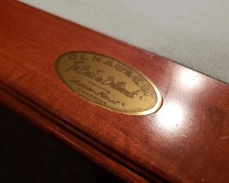 Olmausen pool table