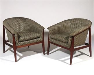 Lot 41 | PAIR MID-CENTURY BARREL-BACK TUB CHAIRS
