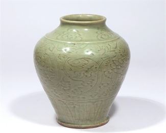 Lot 83 | CHINESE SONG DYNASTY CELADON VASE